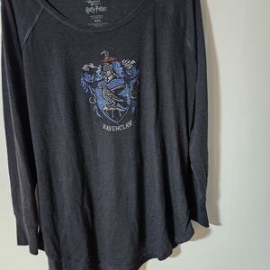 Warner Bros. Black Ravenclaw Long Sleeve Tee